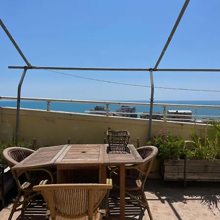 Panorama Beach Loft